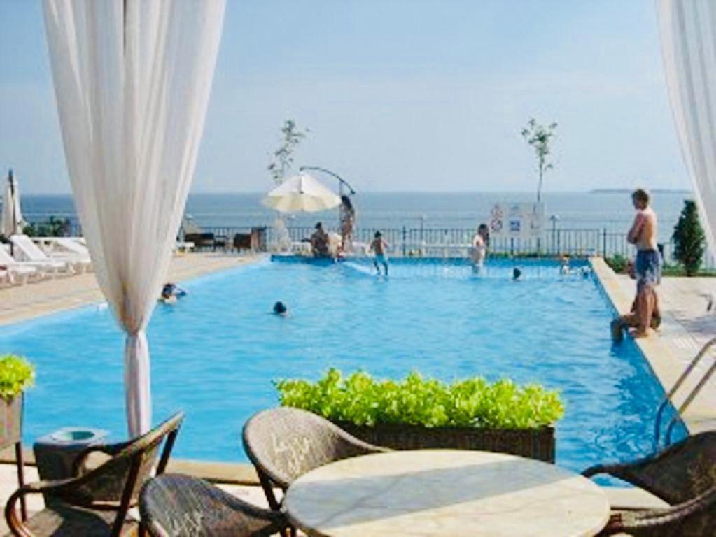 Dolce Vita Sea View Apartment Sveti Vlas Exteriör bild