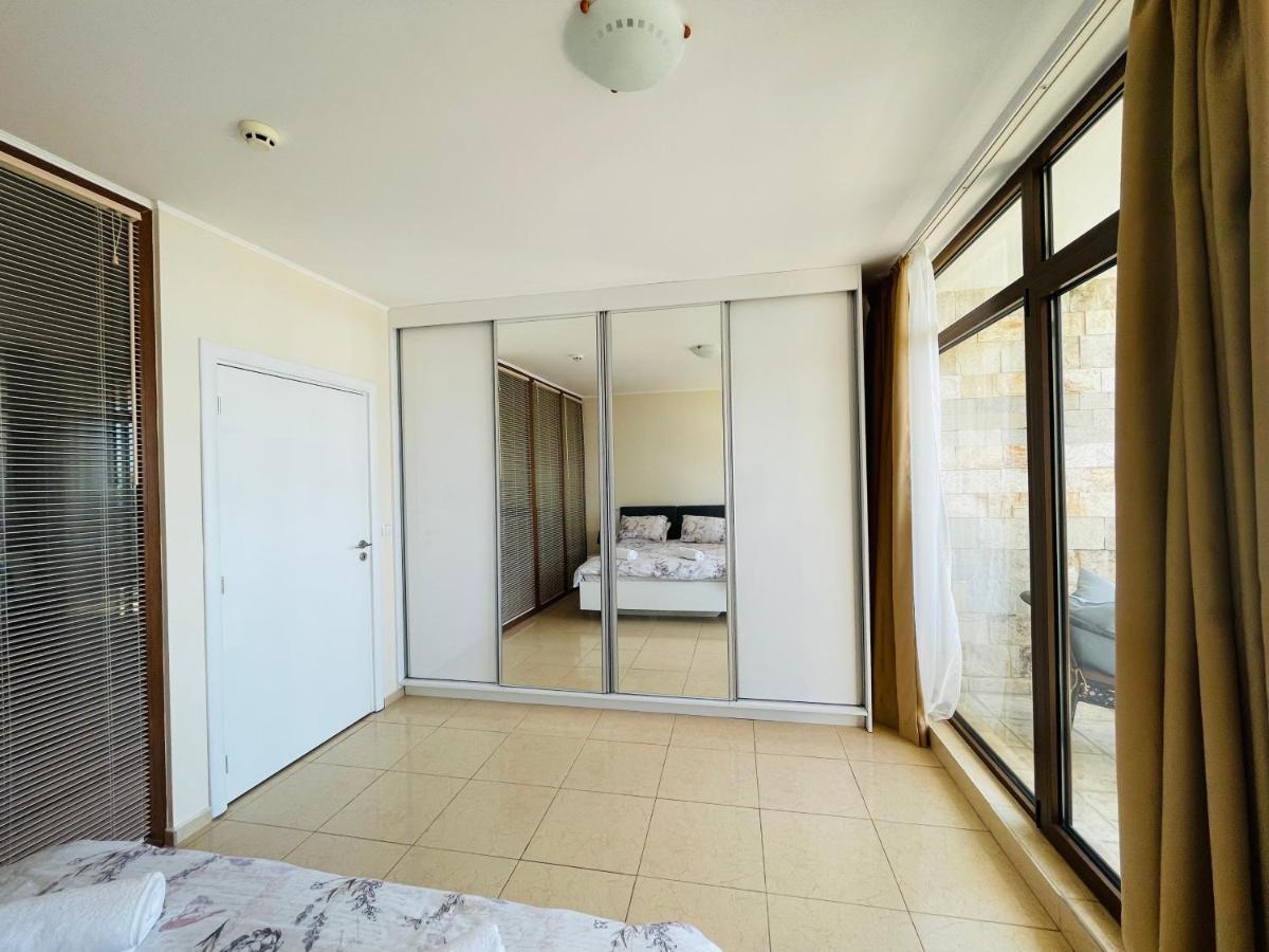 Dolce Vita Sea View Apartment Sveti Vlas Exteriör bild