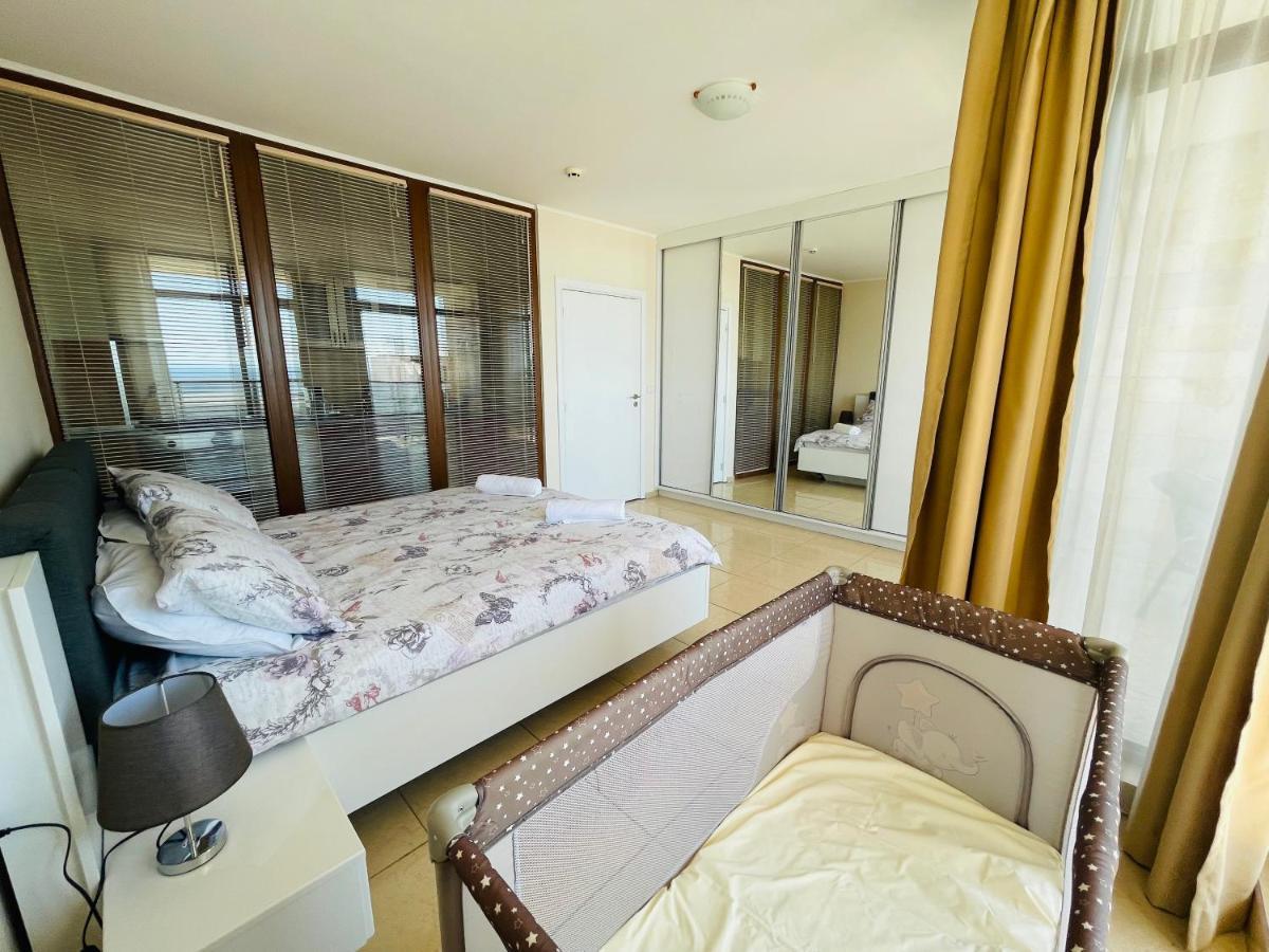 Dolce Vita Sea View Apartment Sveti Vlas Exteriör bild