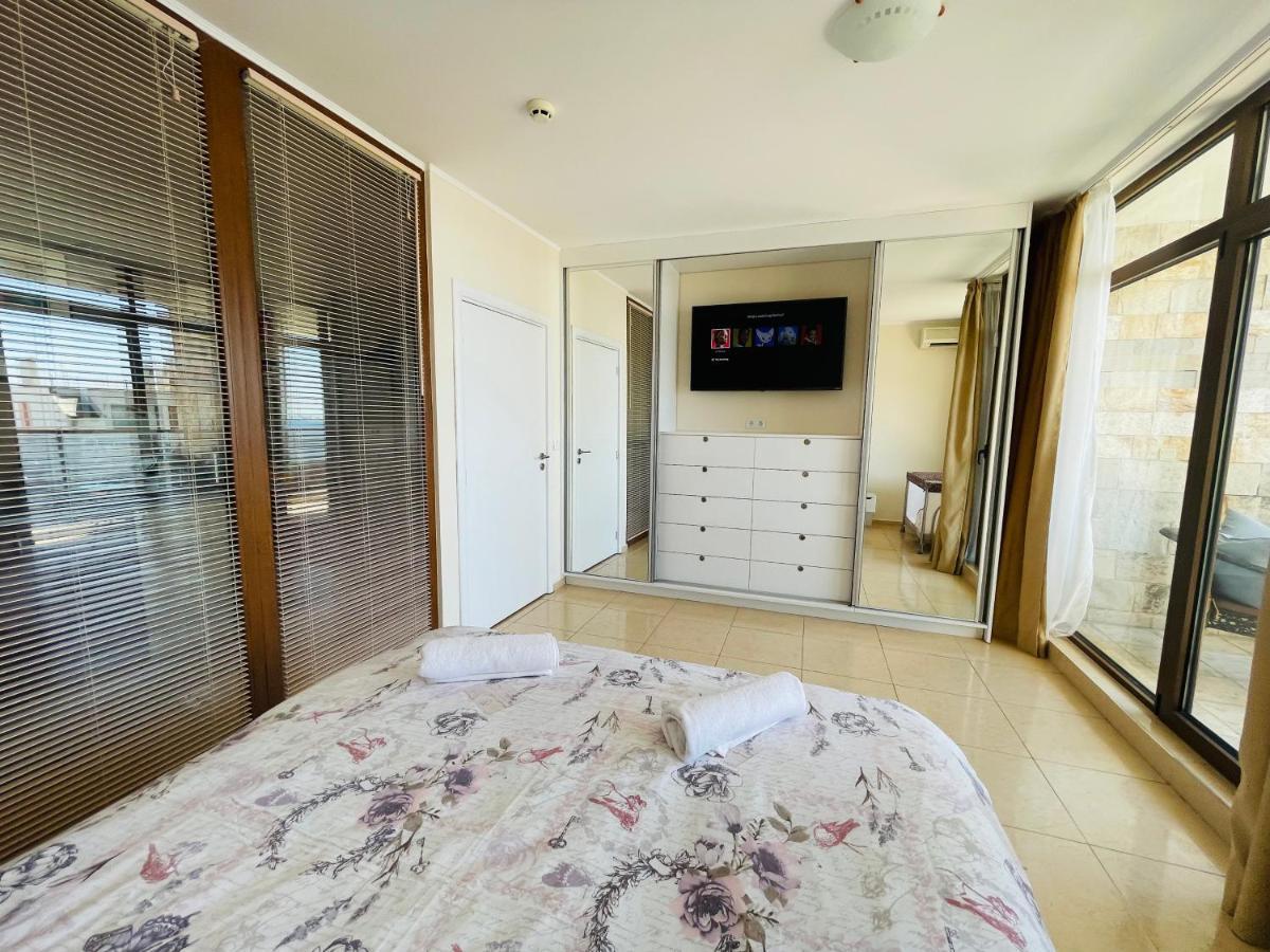 Dolce Vita Sea View Apartment Sveti Vlas Exteriör bild